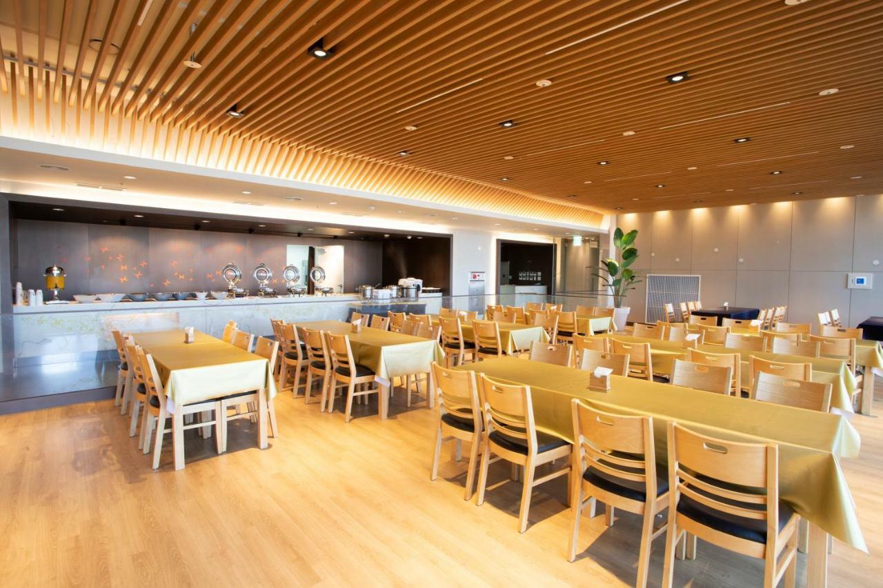 The Qube Resort Jeju Согвипхо Экстерьер фото